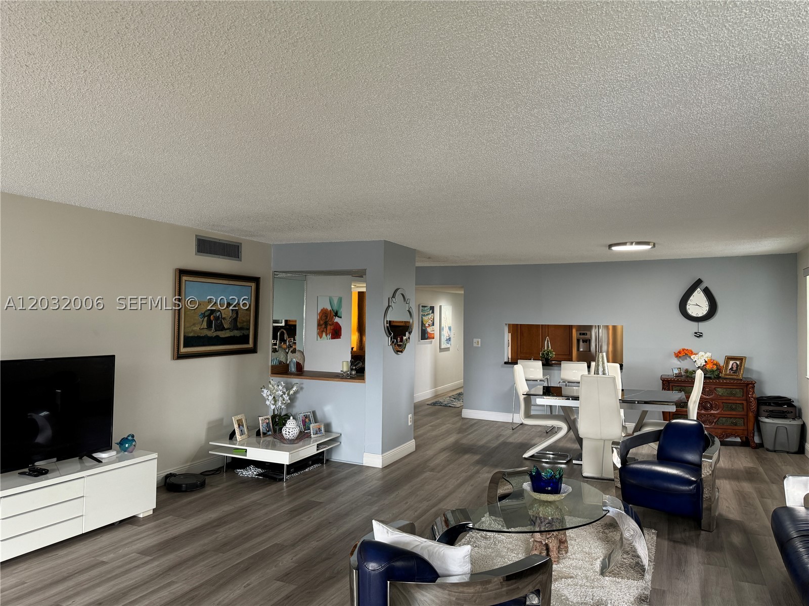16051 Blatt Blvd 401 Property Photo 7