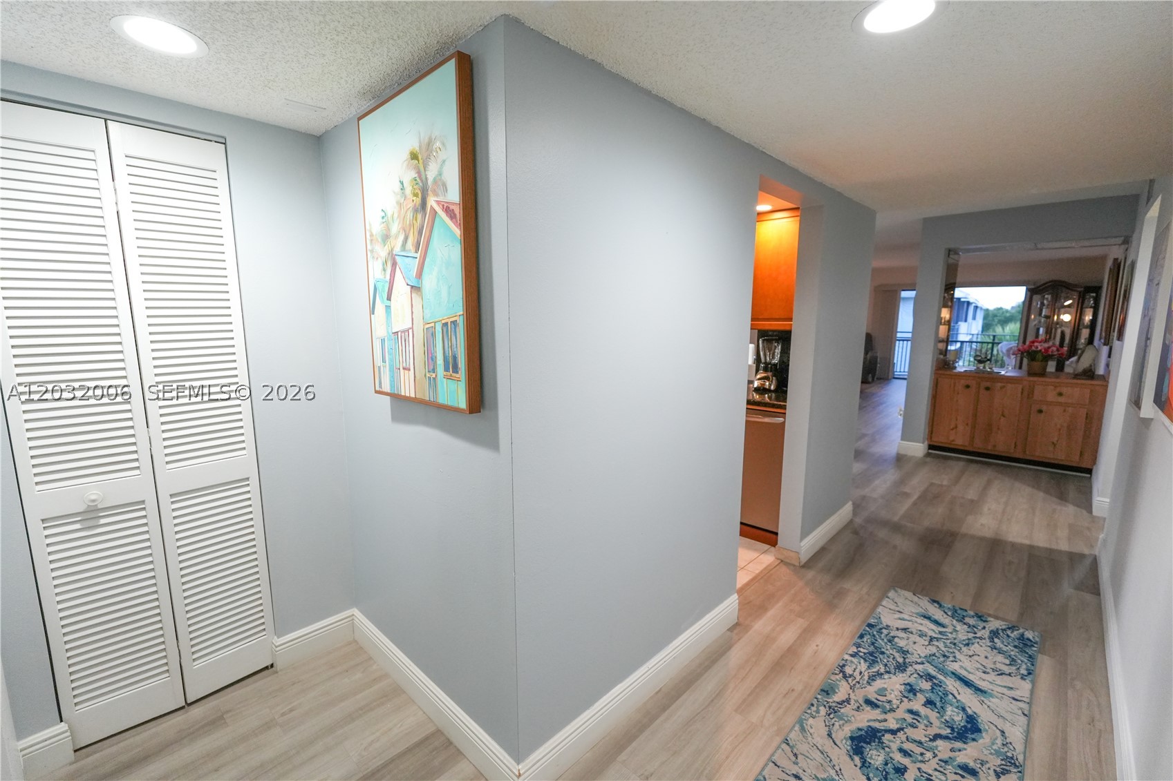 16051 Blatt Blvd 401 Property Photo 17
