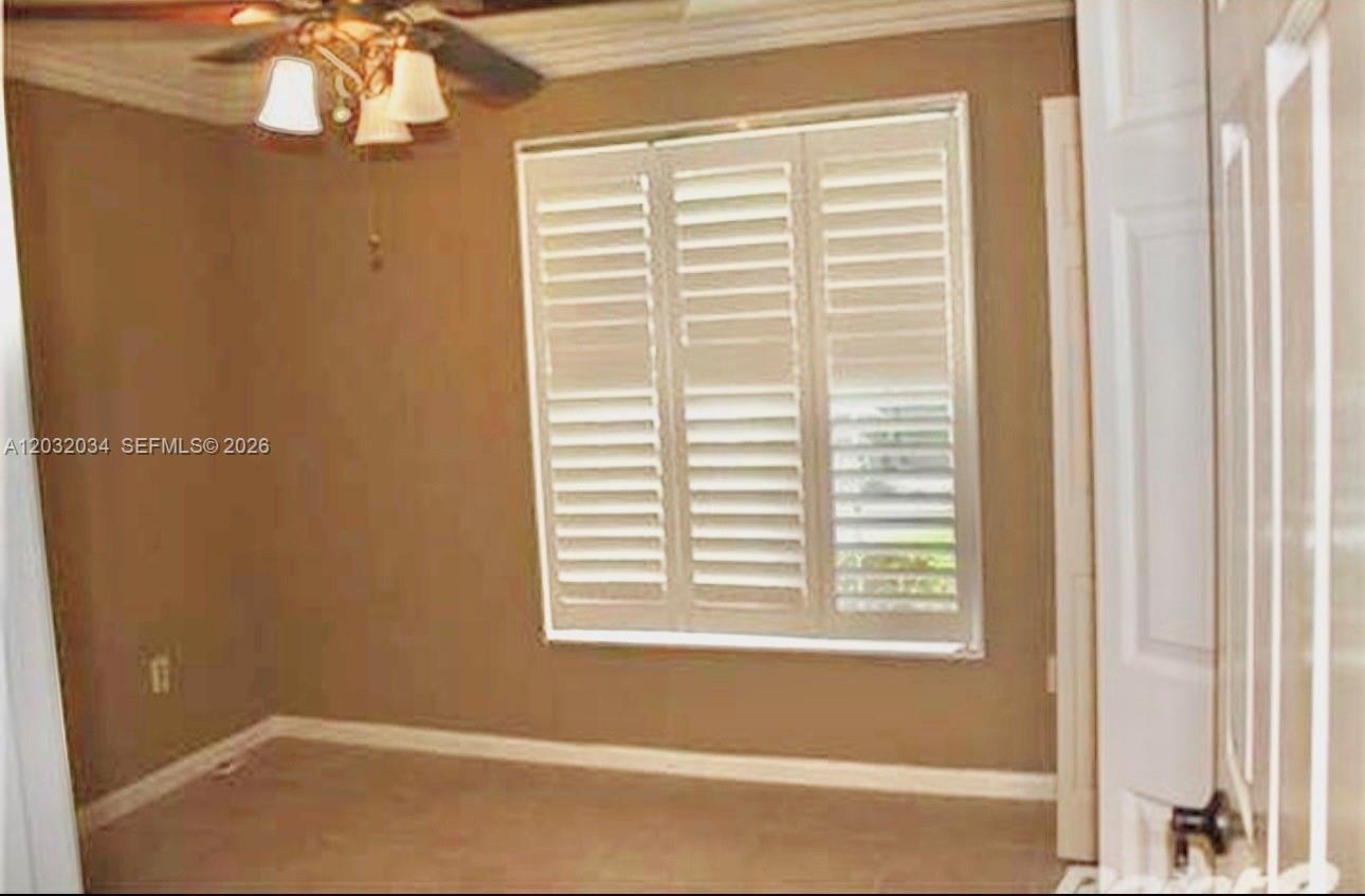 600 Se 19th Dr Property Photo 6