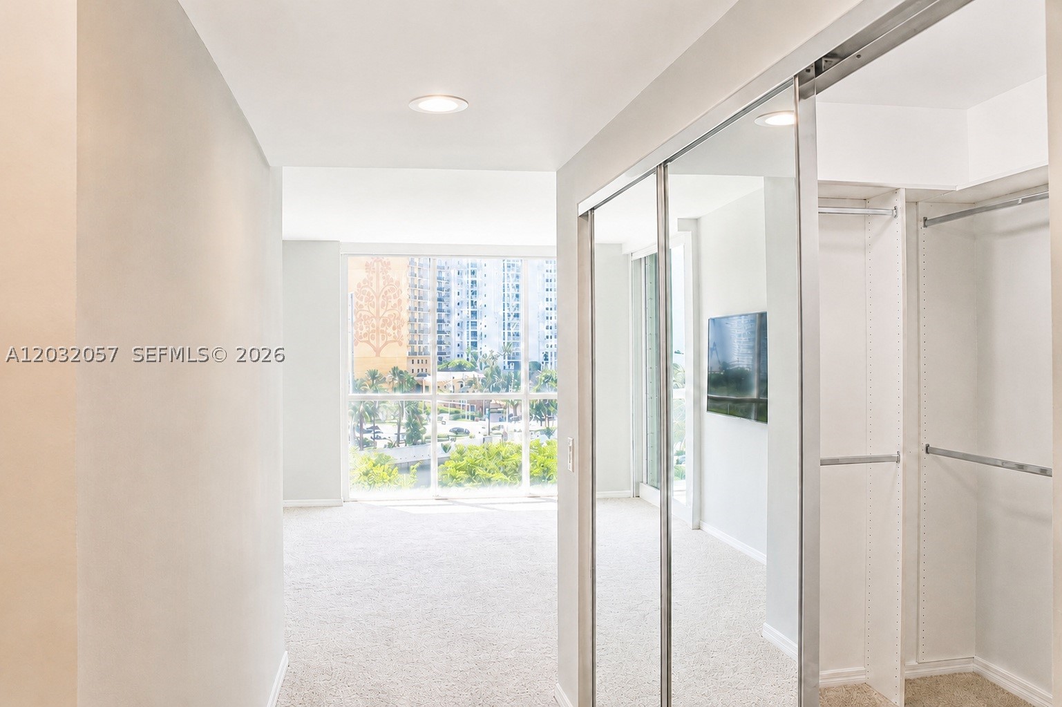 16400 Collins Ave 542 Property Photo 40