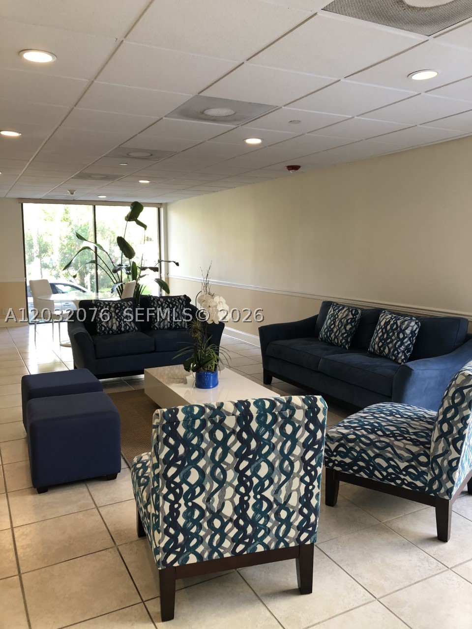 150 Ocean Lane Dr 4b Property Photo 4