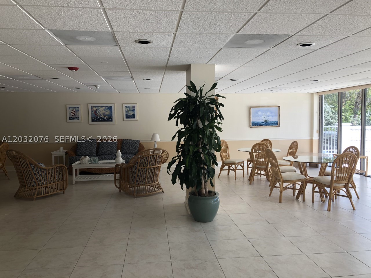 150 Ocean Lane Dr 4b Property Photo 6