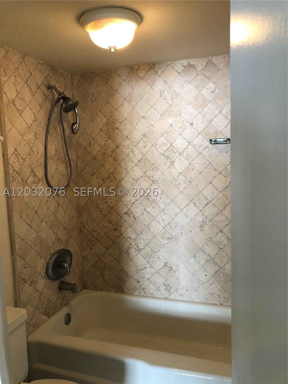 150 Ocean Lane Dr 4b Property Photo 19