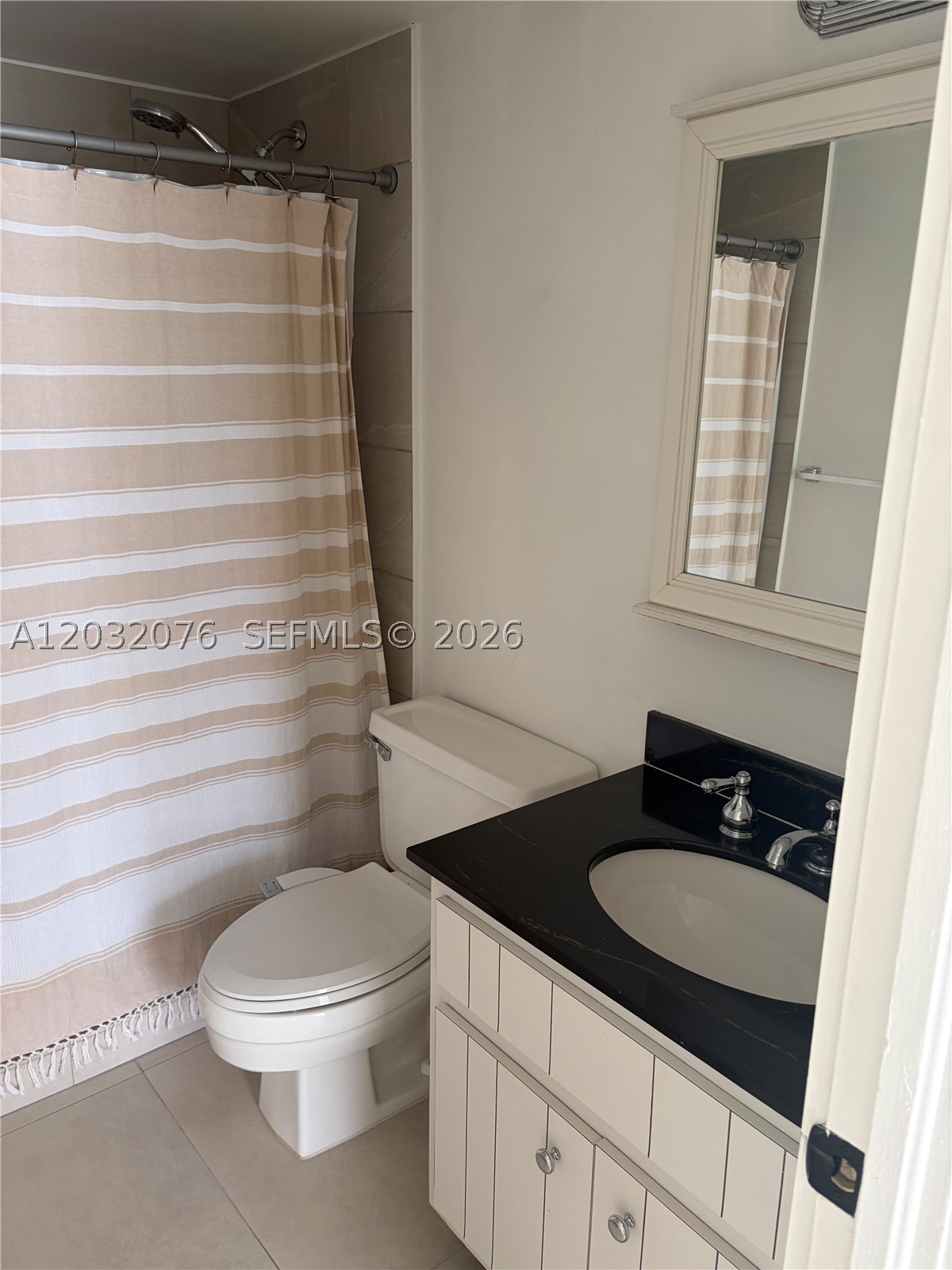 150 Ocean Lane Dr 4b Property Photo 23