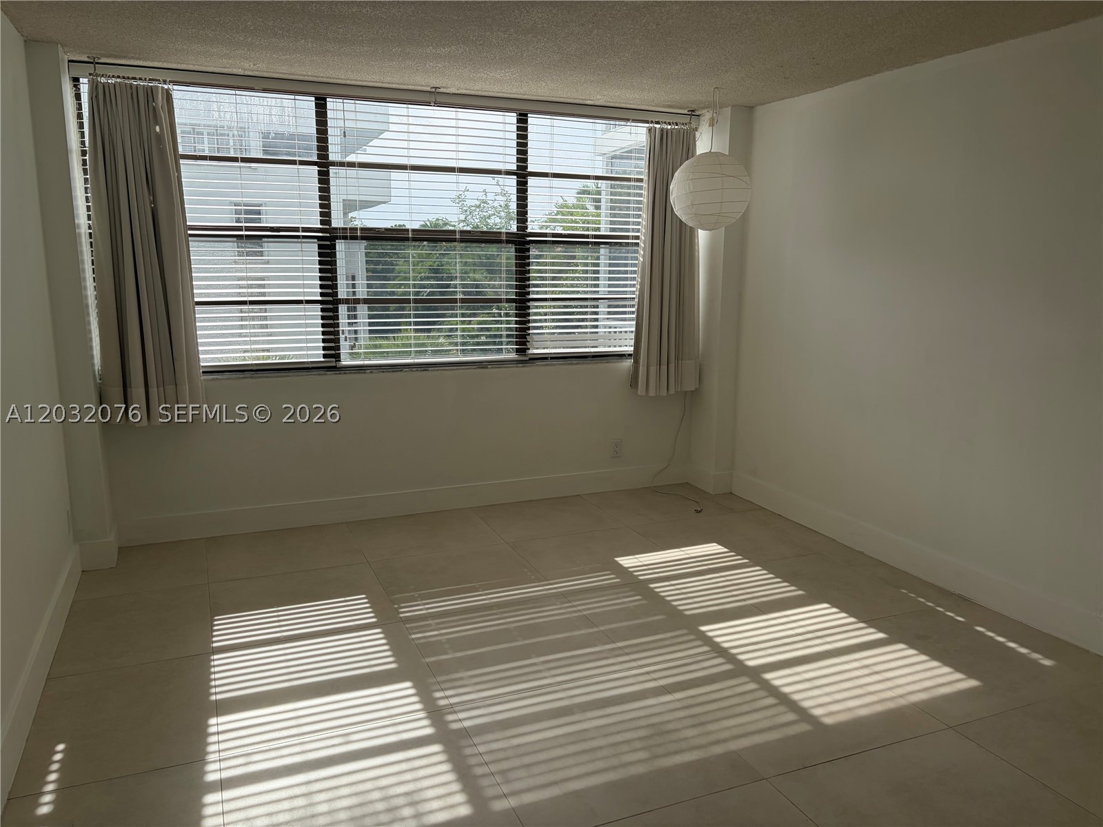 150 Ocean Lane Dr 4b Property Photo 31