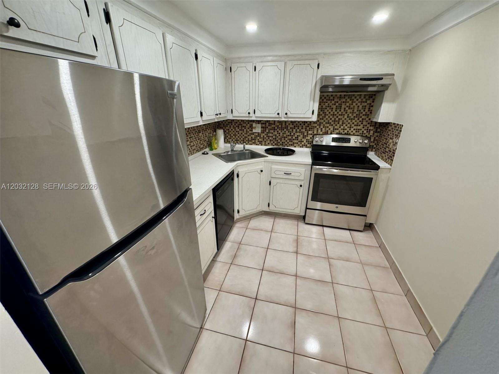 2100 Sans Souci Blvd A1410 Property Photo 2