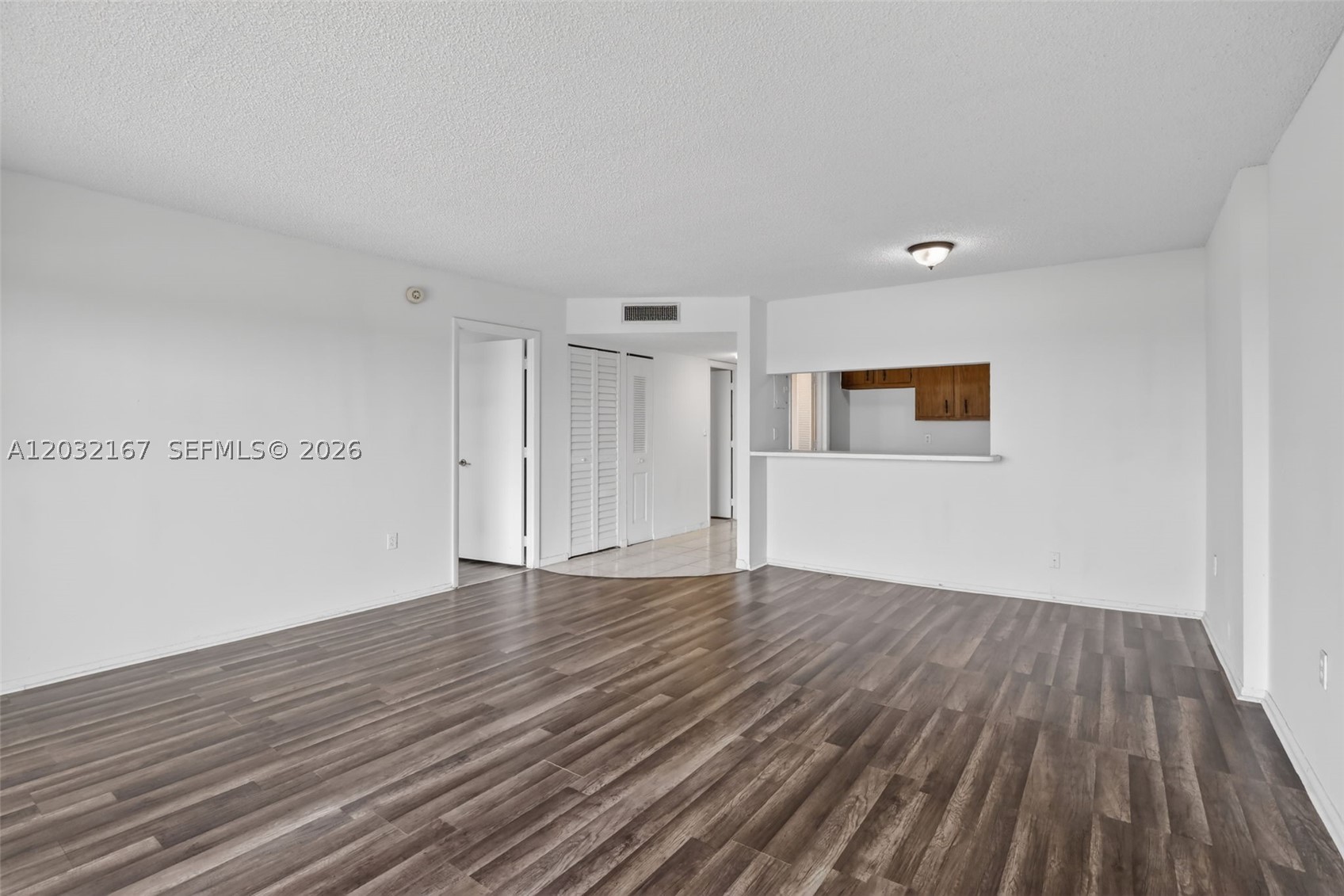 4174 Inverrary Dr 805 Property Photo 11