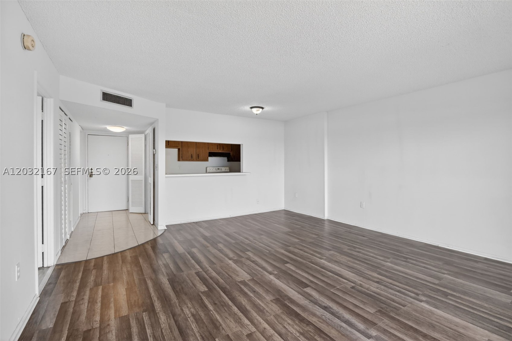 4174 Inverrary Dr 805 Property Photo 12