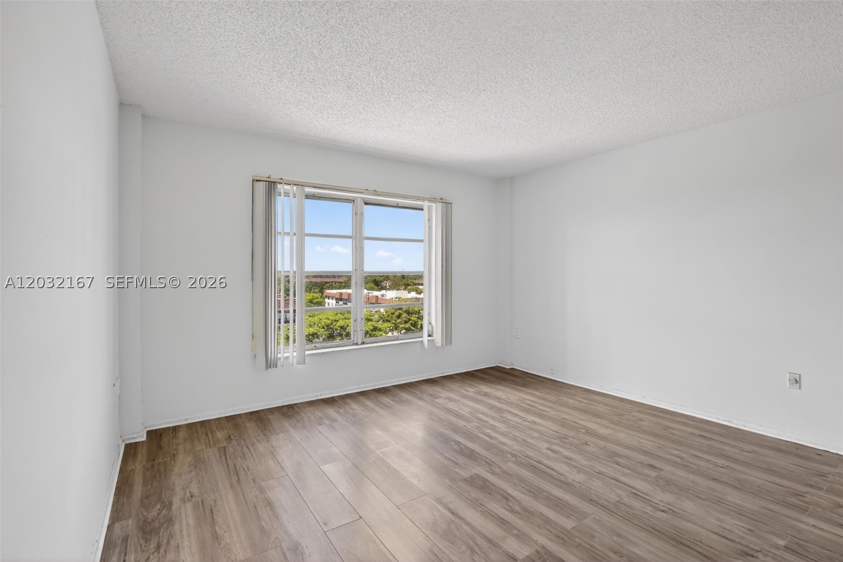 4174 Inverrary Dr 805 Property Photo 14