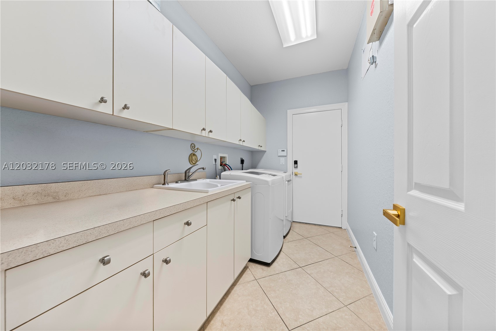 5431 Sw 184th Way Property Photo 22
