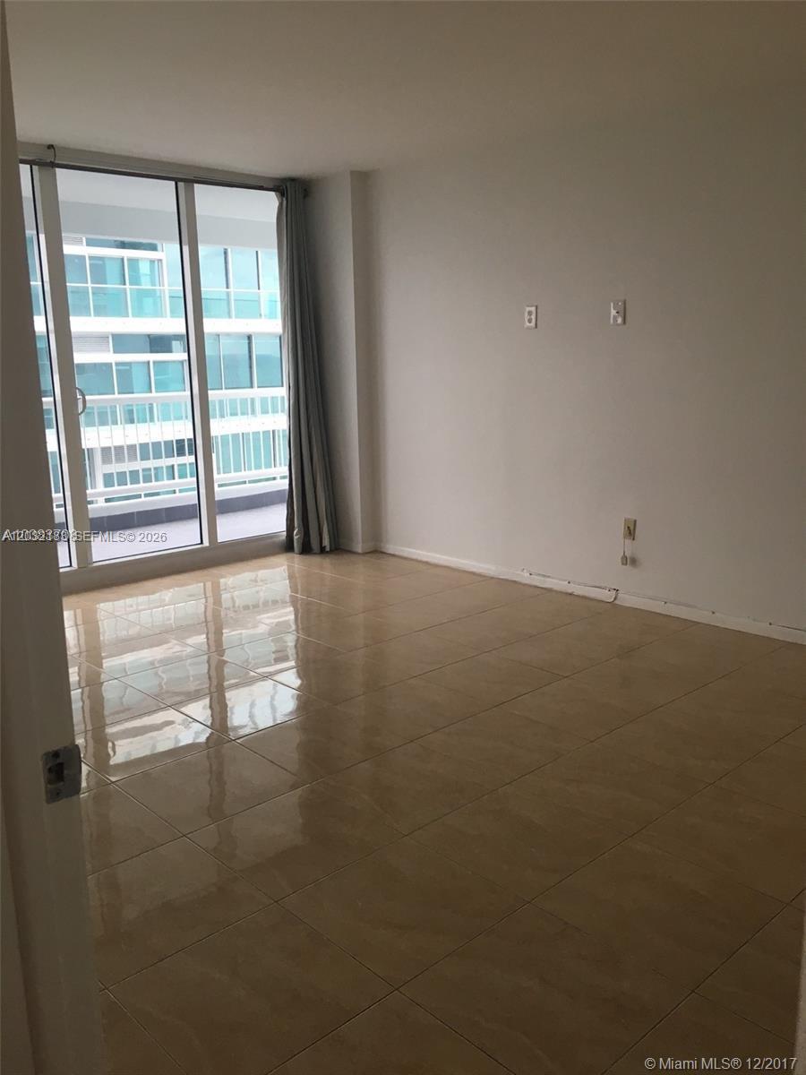 9341 Collins Ave 1006 Property Photo 9