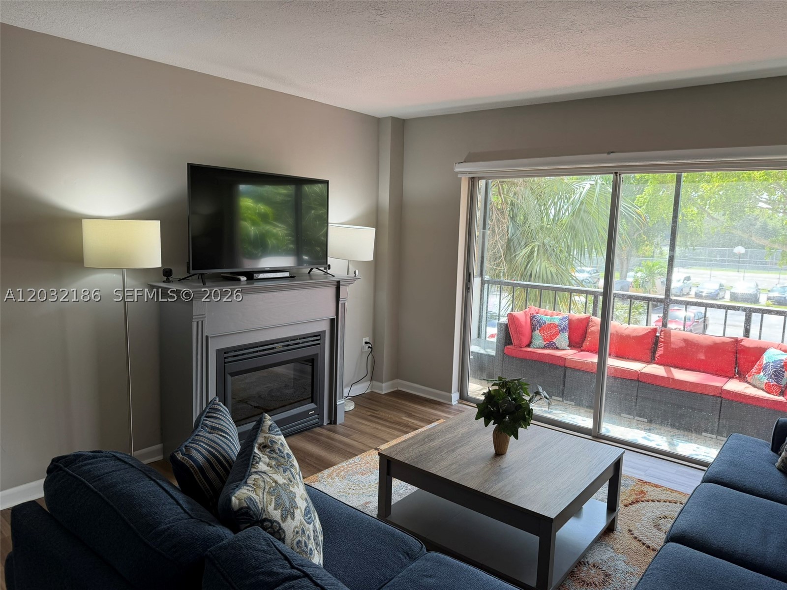 4164 Inverrary Dr 204 Property Photo 7