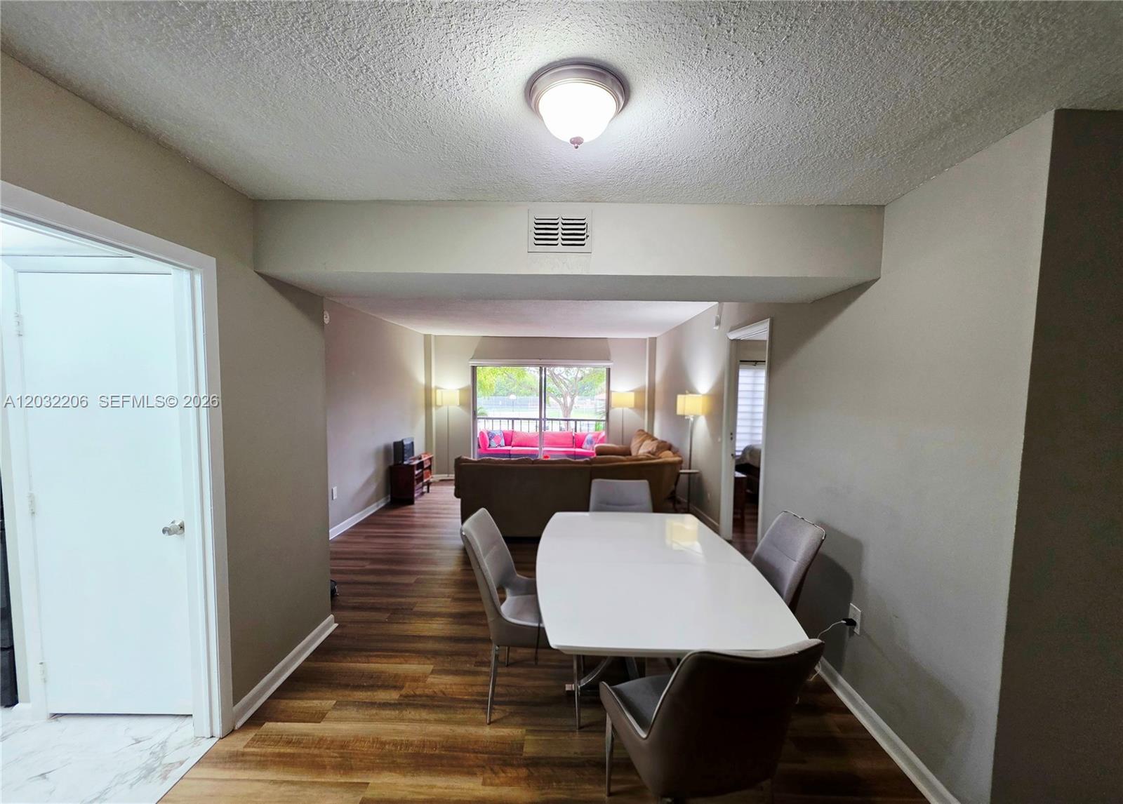 4164 Inverrary Dr 204 Property Photo 7