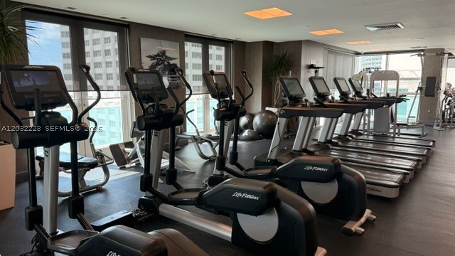 950 Brickell Bay Dr 701 Property Photo 14