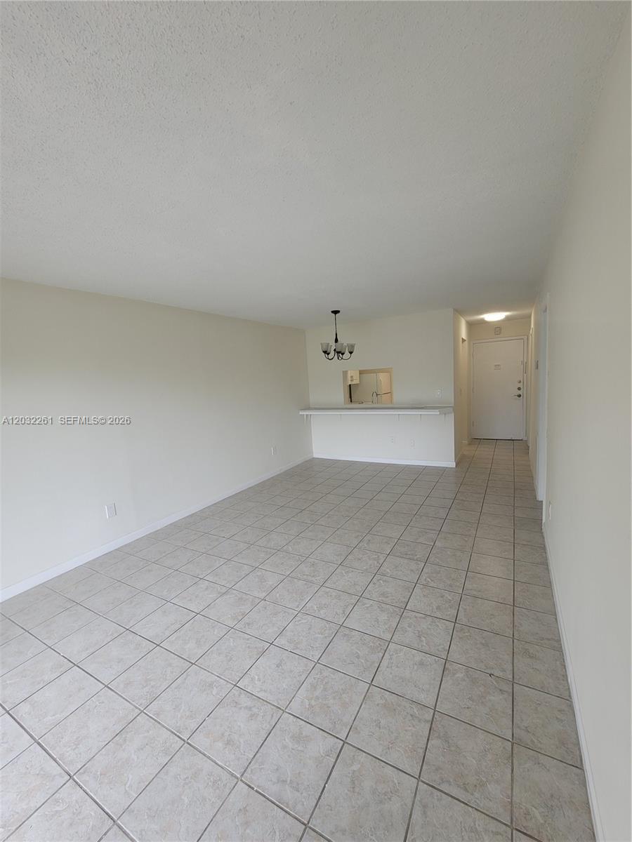 2800 Nw 56th Ave E401 Property Photo 2