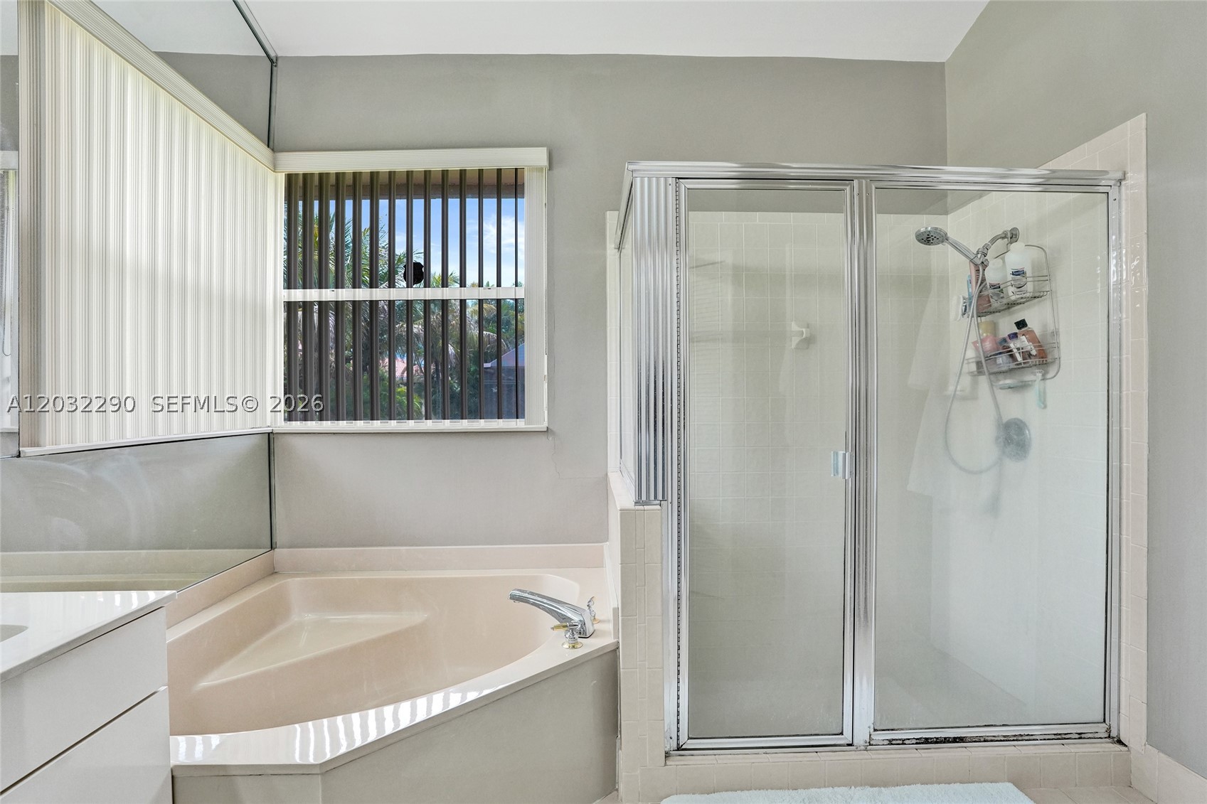 8269 Nw 40th Ct Property Photo 13