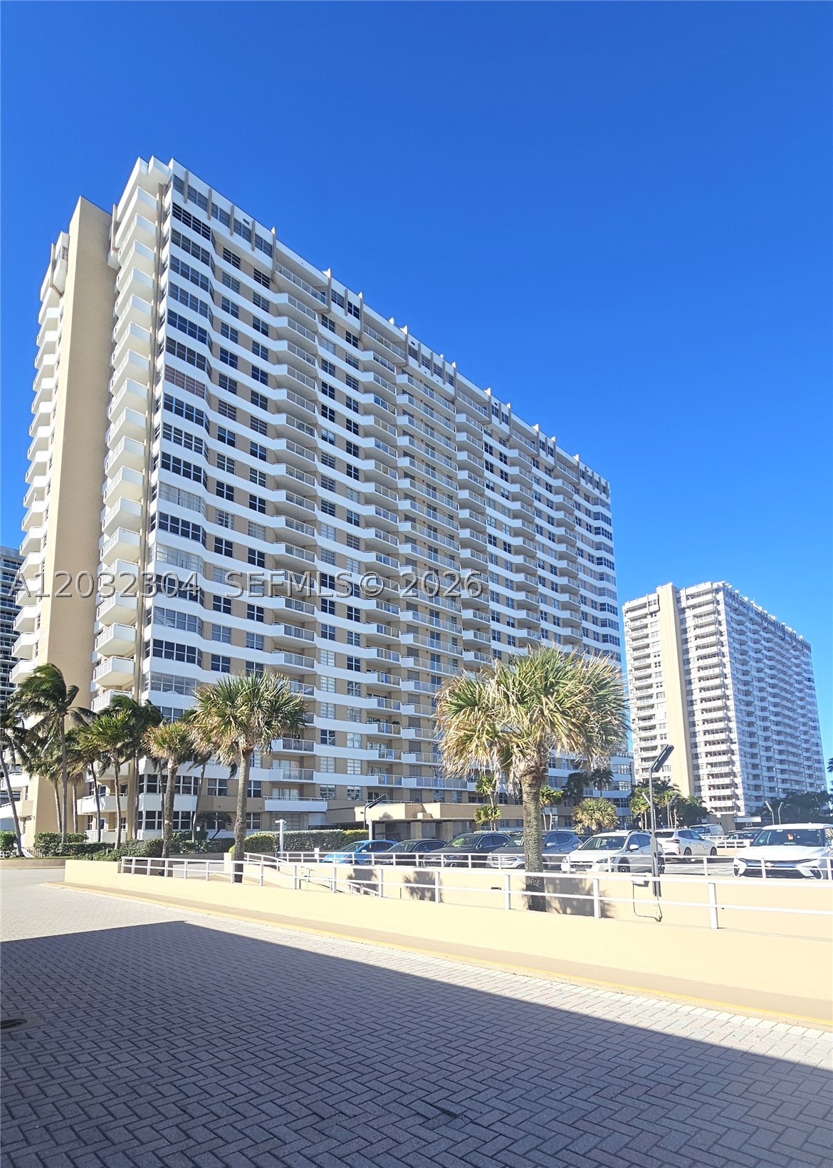 1950 S Ocean Dr 3D Property Photo 1