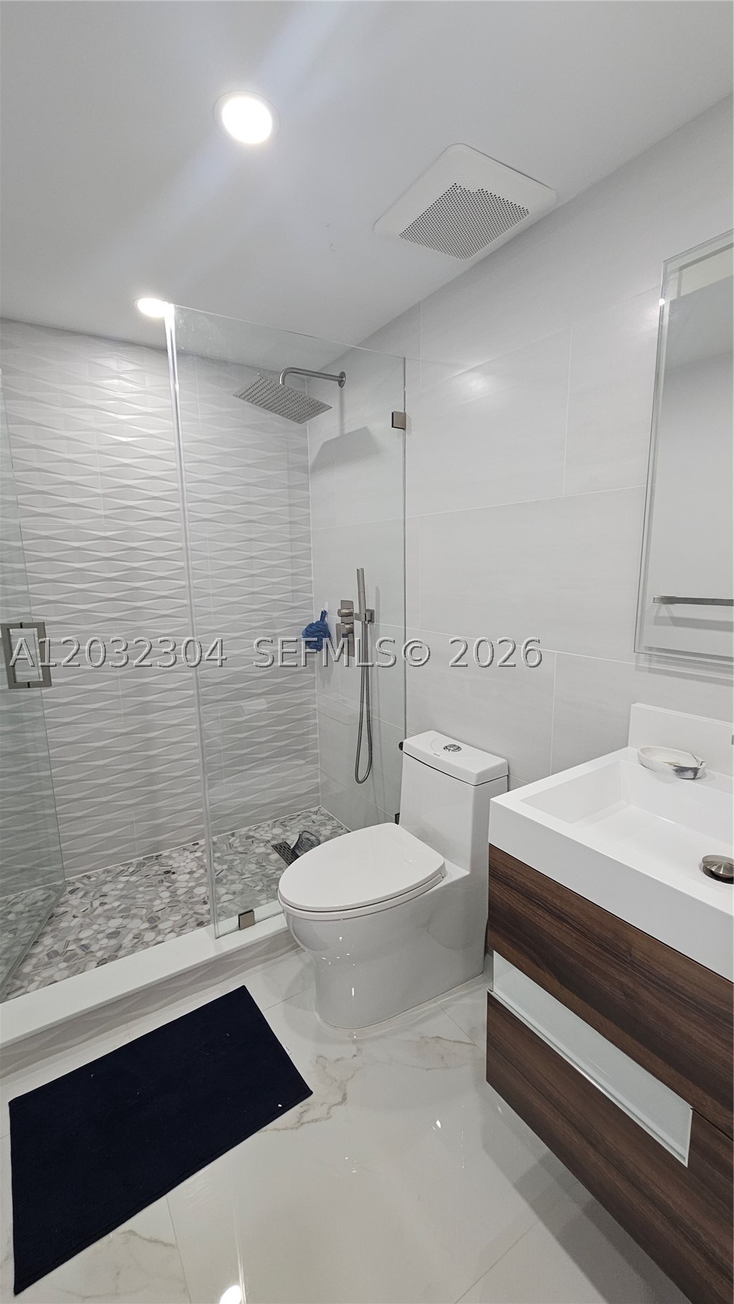 1950 S Ocean Dr 3d Property Photo 17