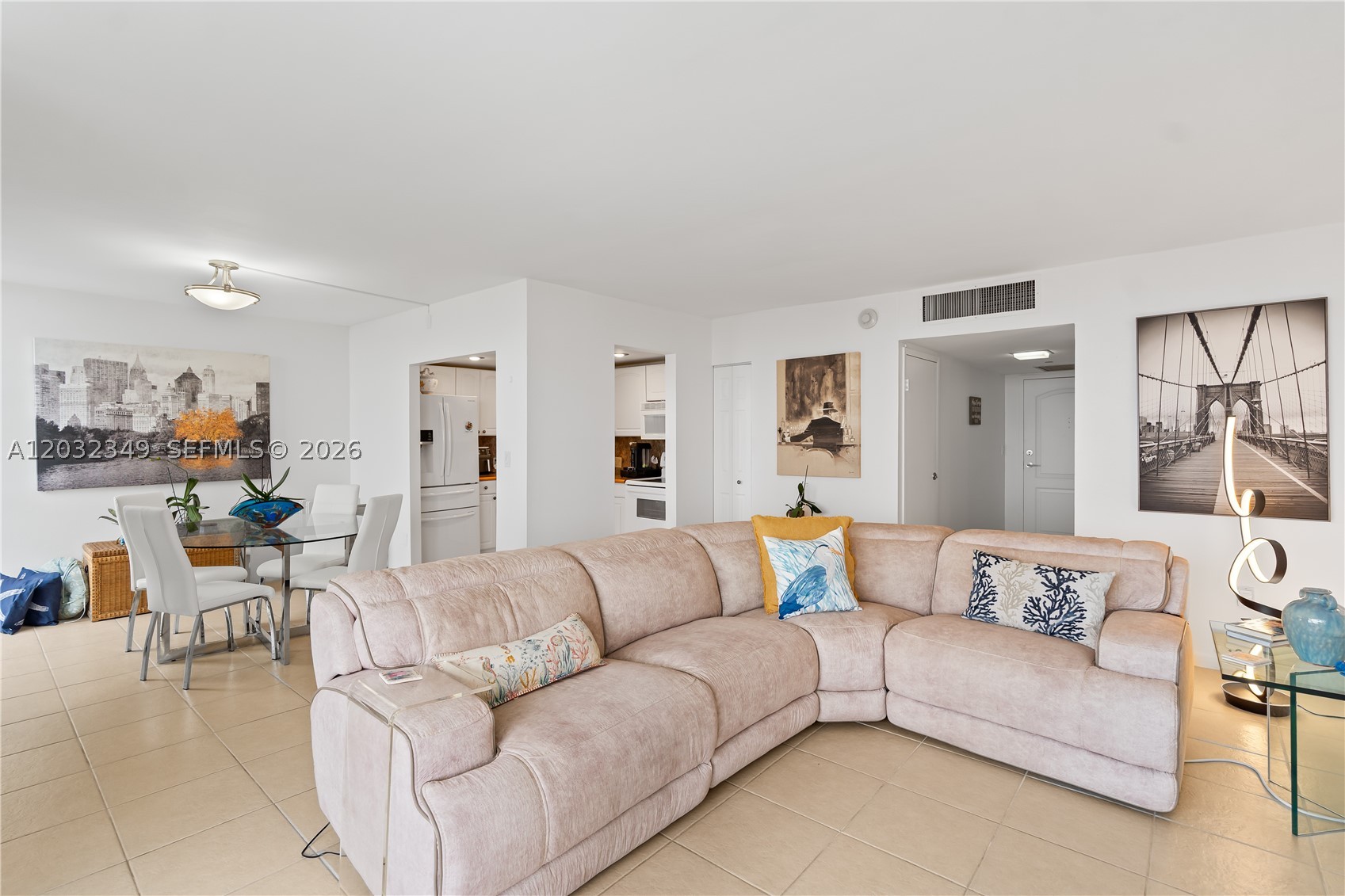 3675 N Country Club Dr 2201 Property Photo 4