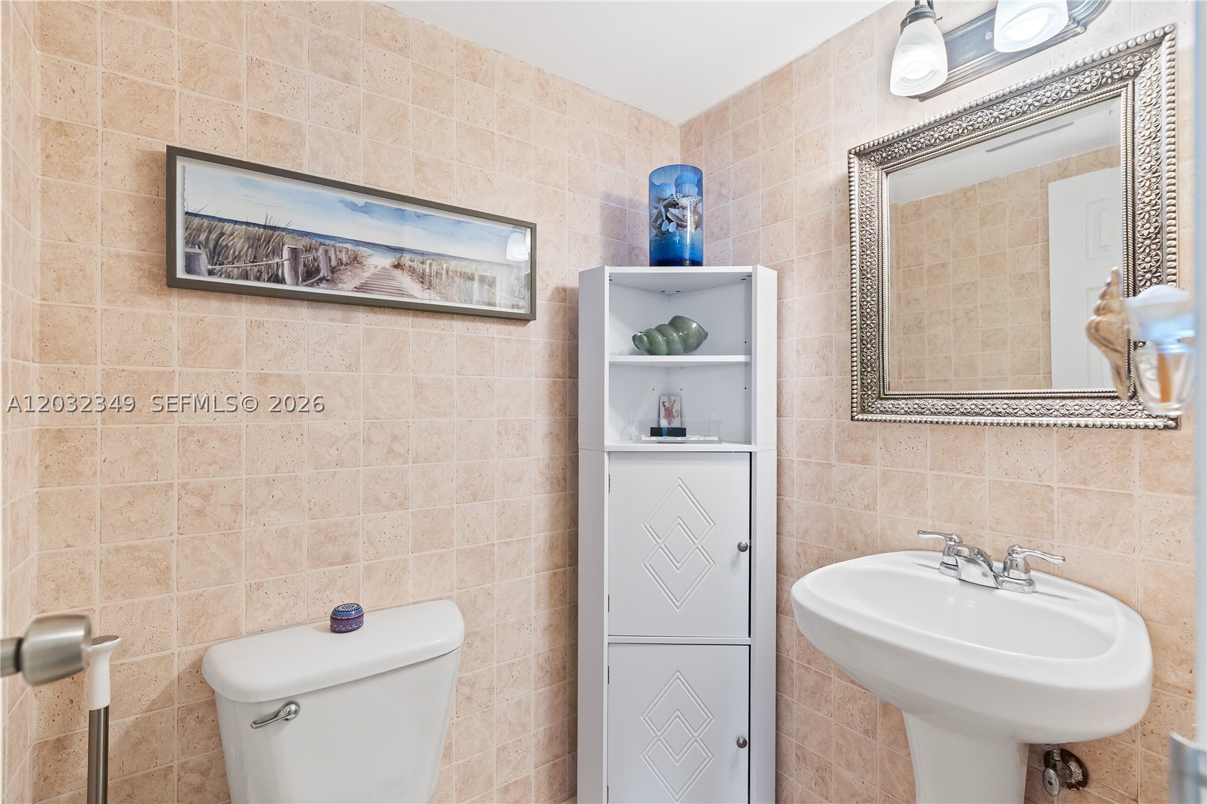 3675 N Country Club Dr 2201 Property Photo 18