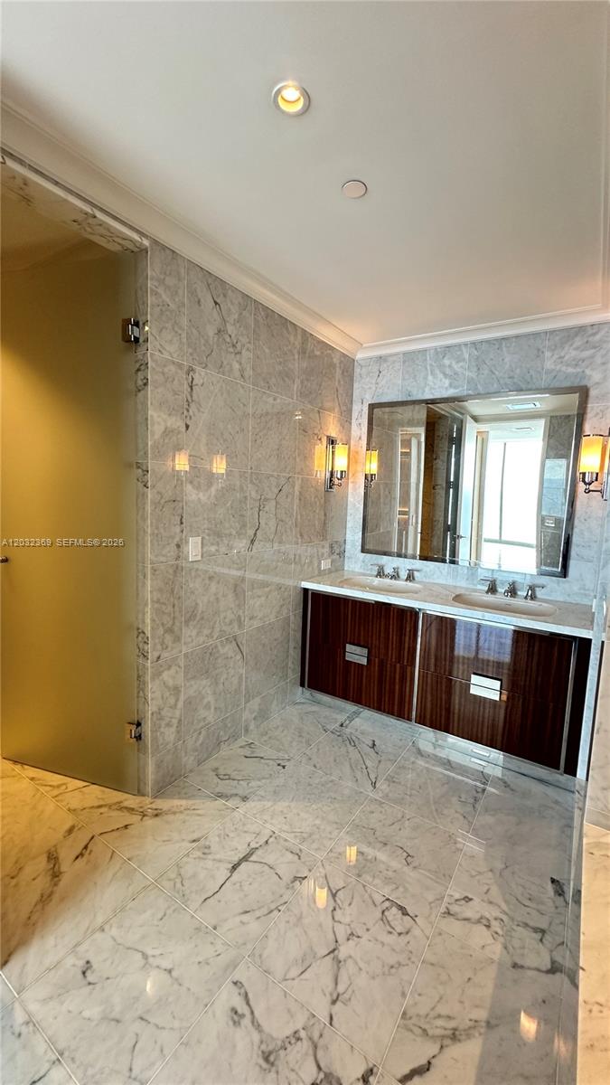 15701 Collins Ave 3804 Property Photo 21