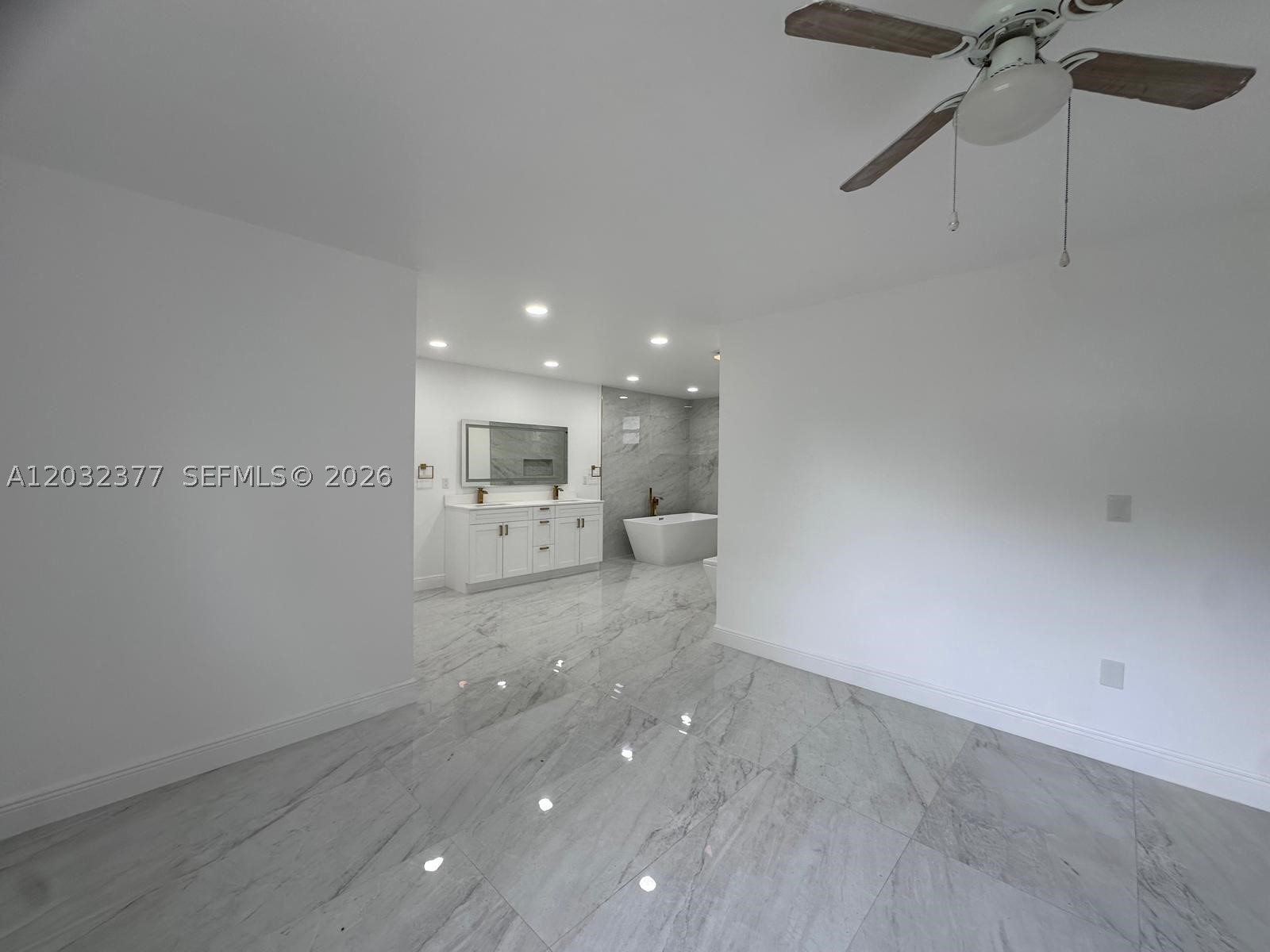 30245 Sw 198th Ave Property Photo 6