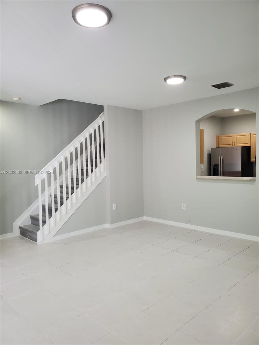 2242 Ne 42nd Cir Property Photo 2