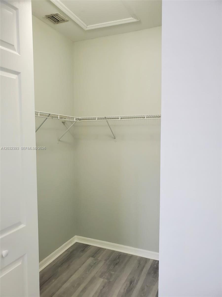 2242 Ne 42nd Cir Property Photo 10