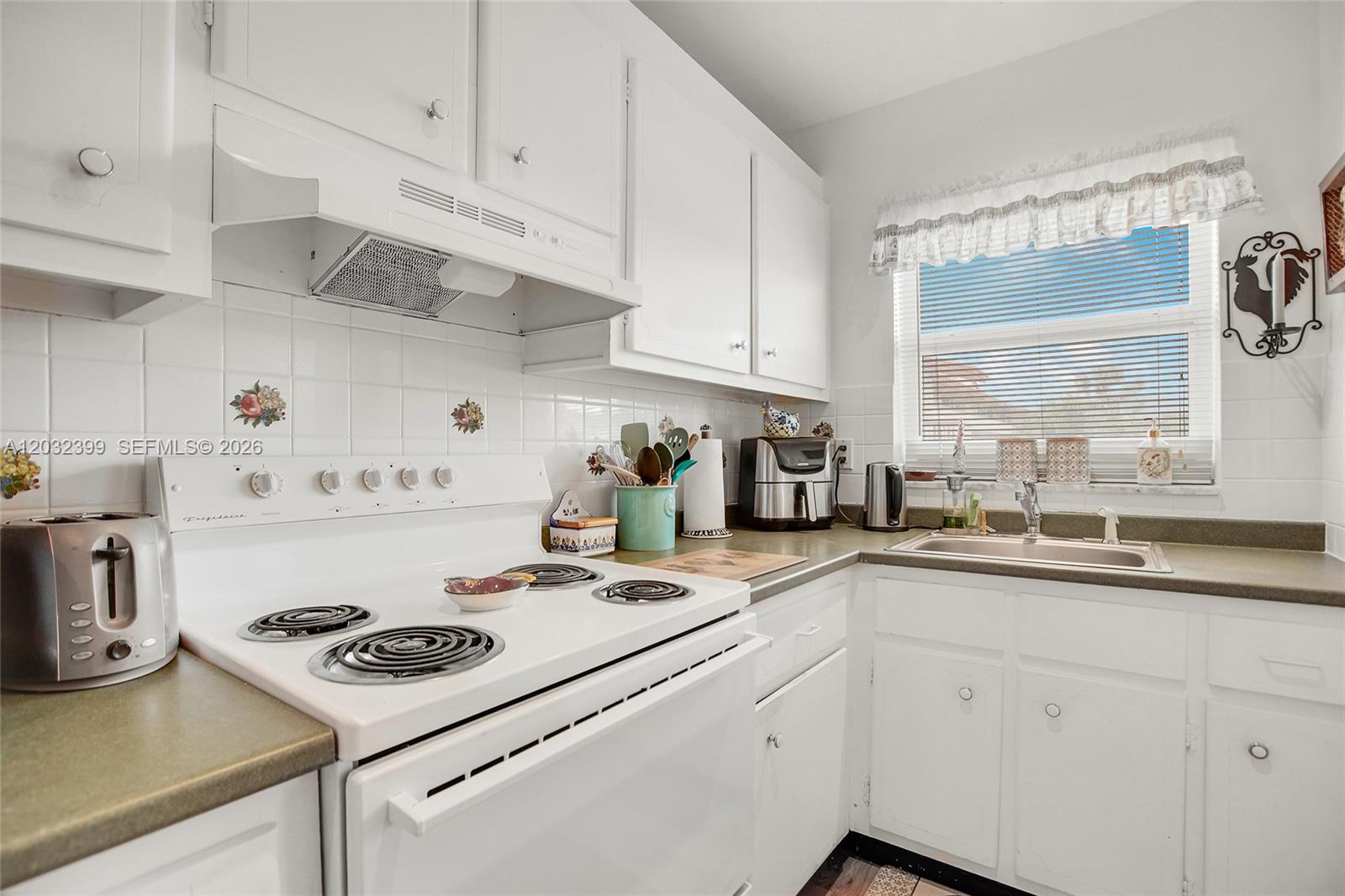 5300 Washington St O224 Property Photo 10