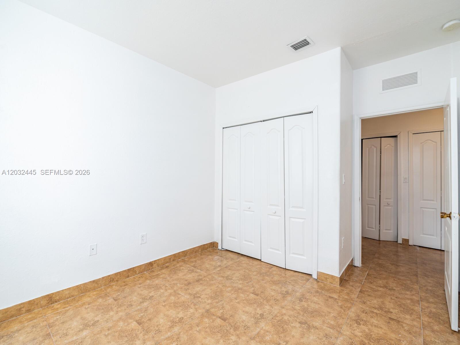 1663 Se 27th Dr 108 Property Photo 25