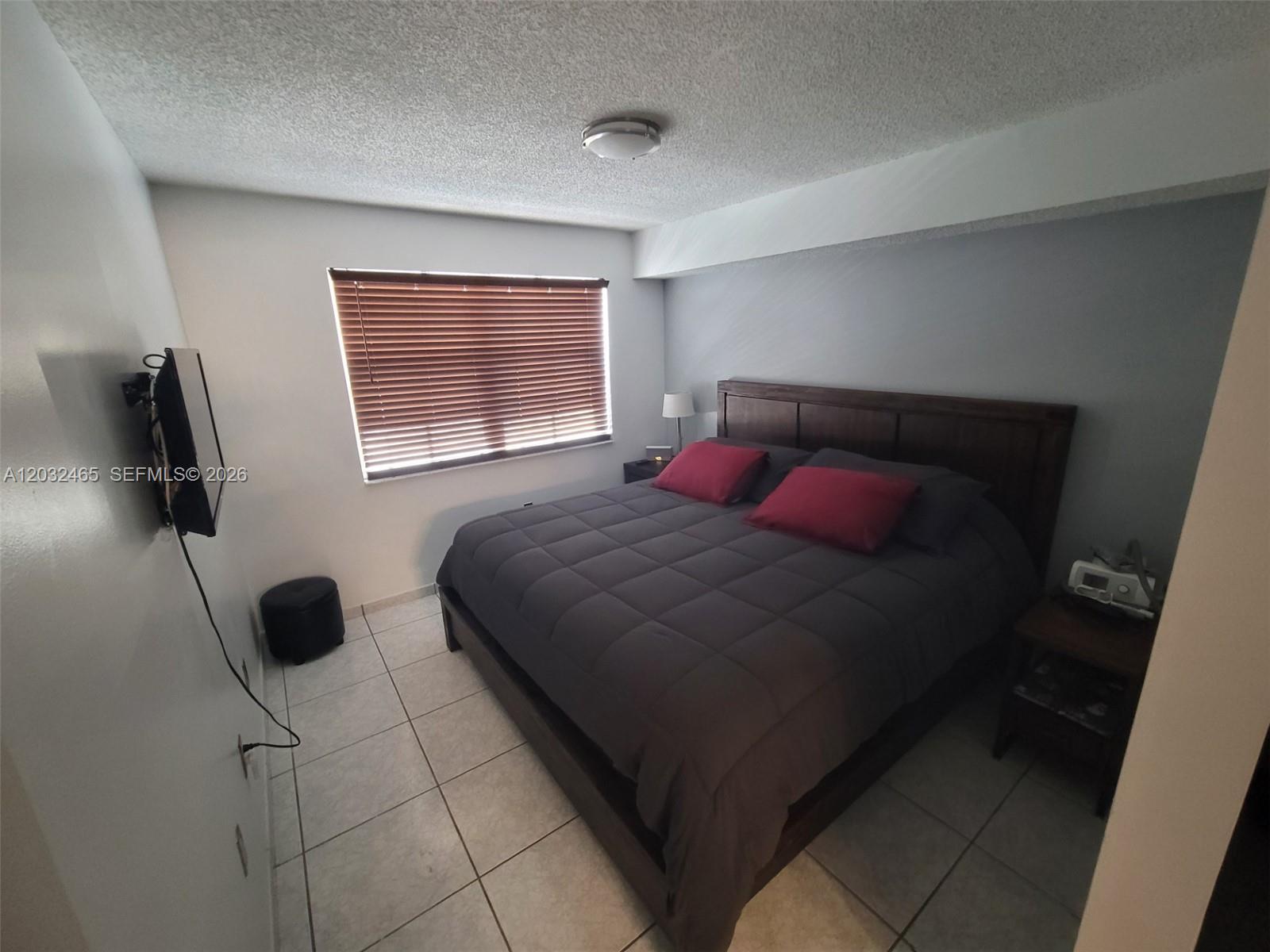 2600 Collins Ave 201 Property Photo 6