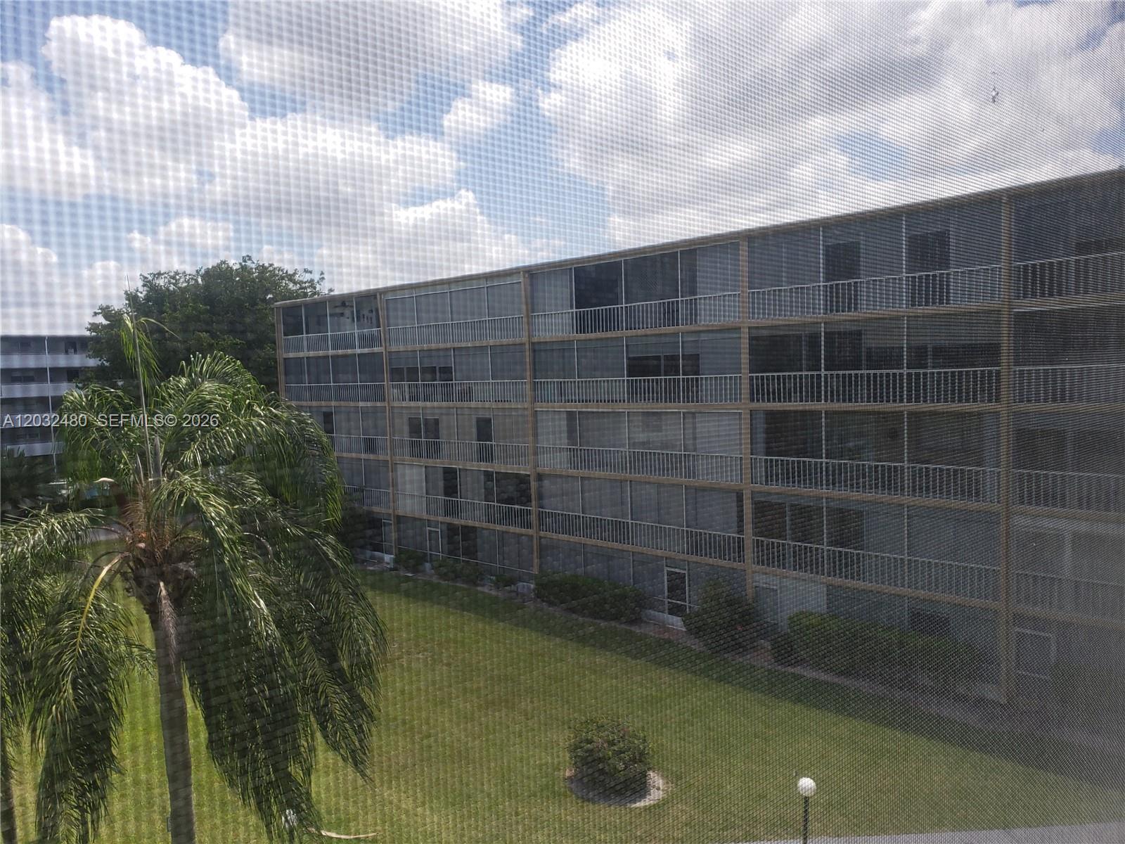 4700 Washington St 404 Property Photo 2