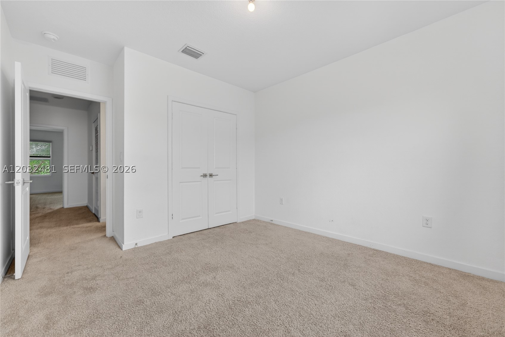 1780 Se 9th Ave Property Photo 11