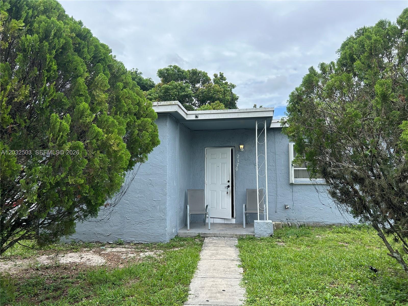 2370 Nw 153rd St Property Photo 2