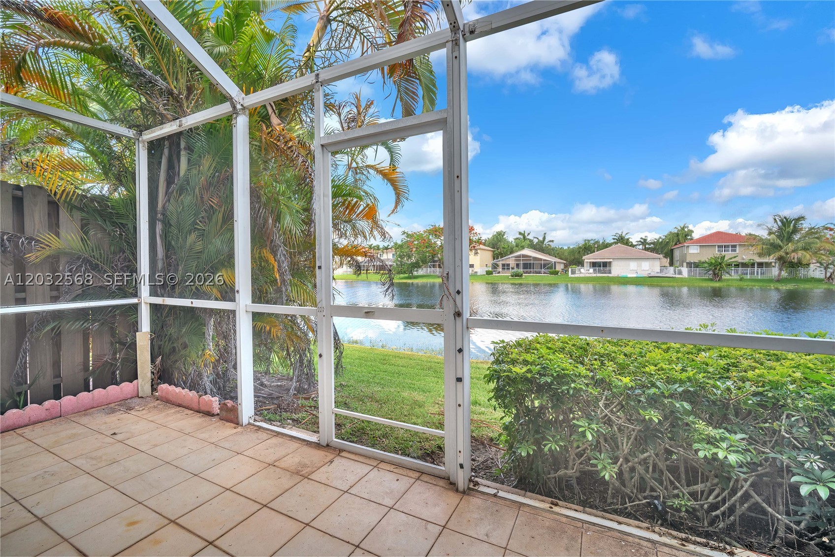 3698 San Simeon Cir Property Photo 19