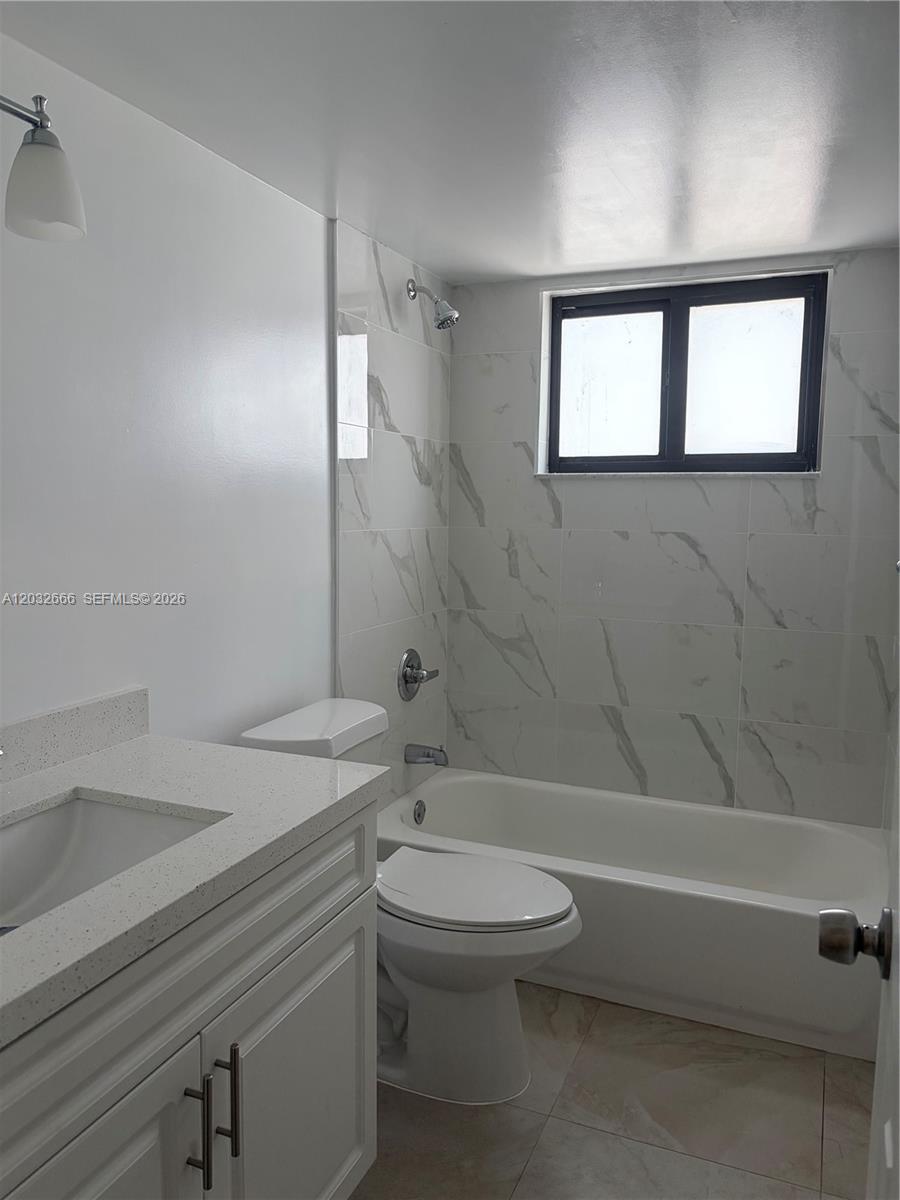61 W 13th St 1 Property Photo 2