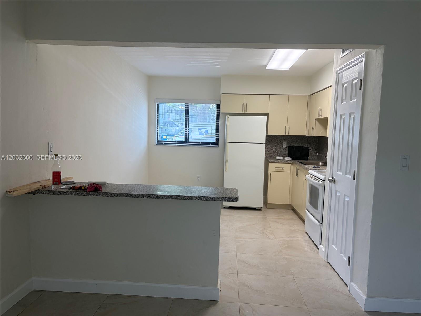 61 W 13th St 1 Property Photo 6
