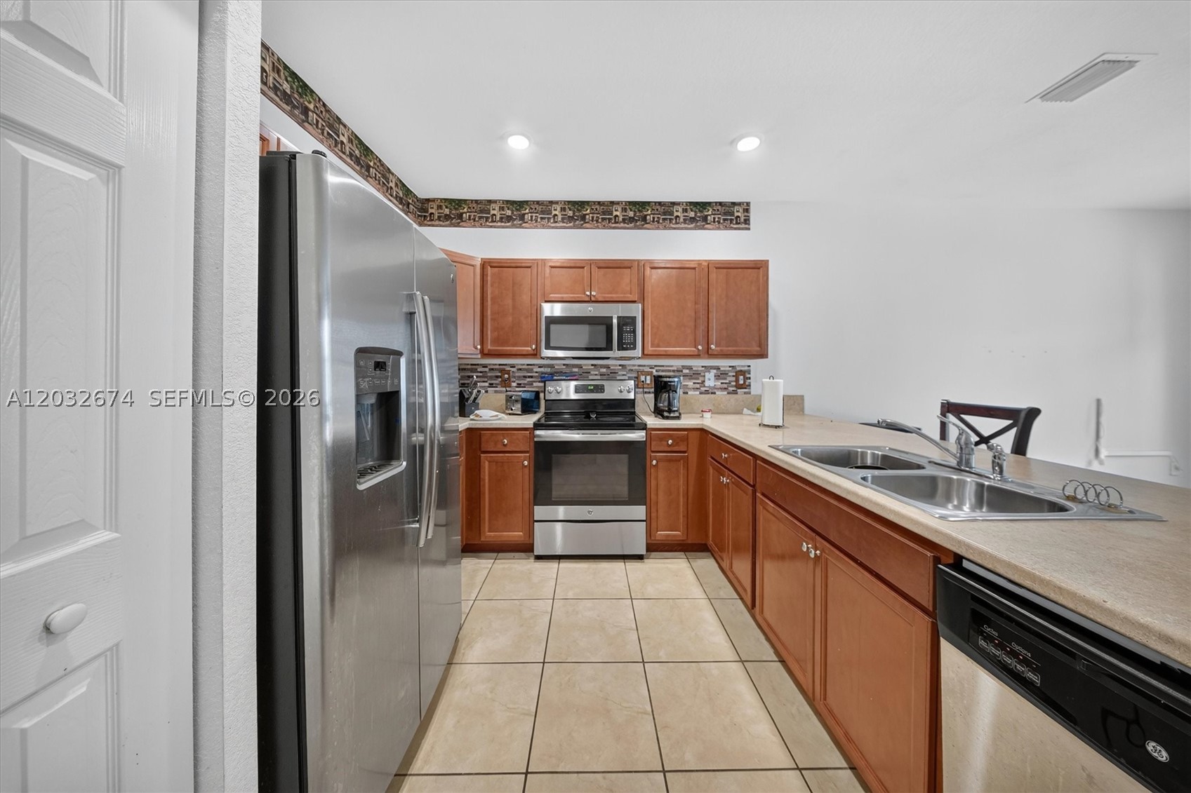 11464 Sw 248th Ln Property Photo 8