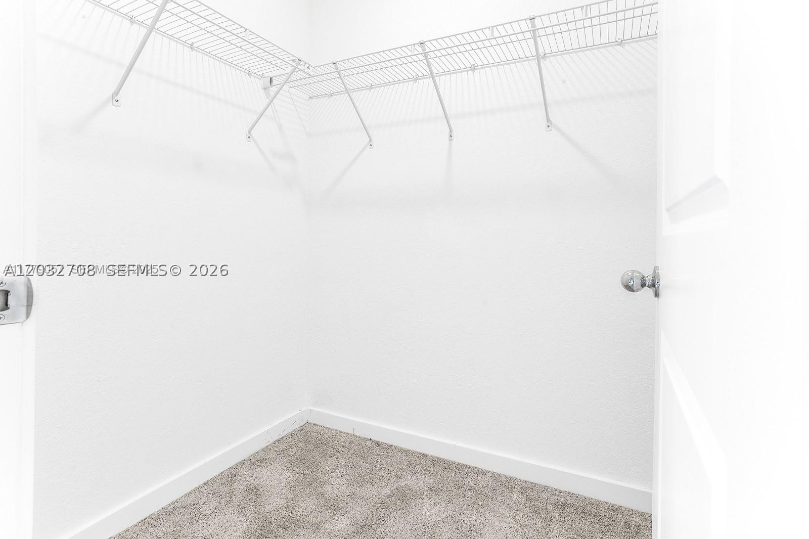 109 Ne 3rd Ct Property Photo 16