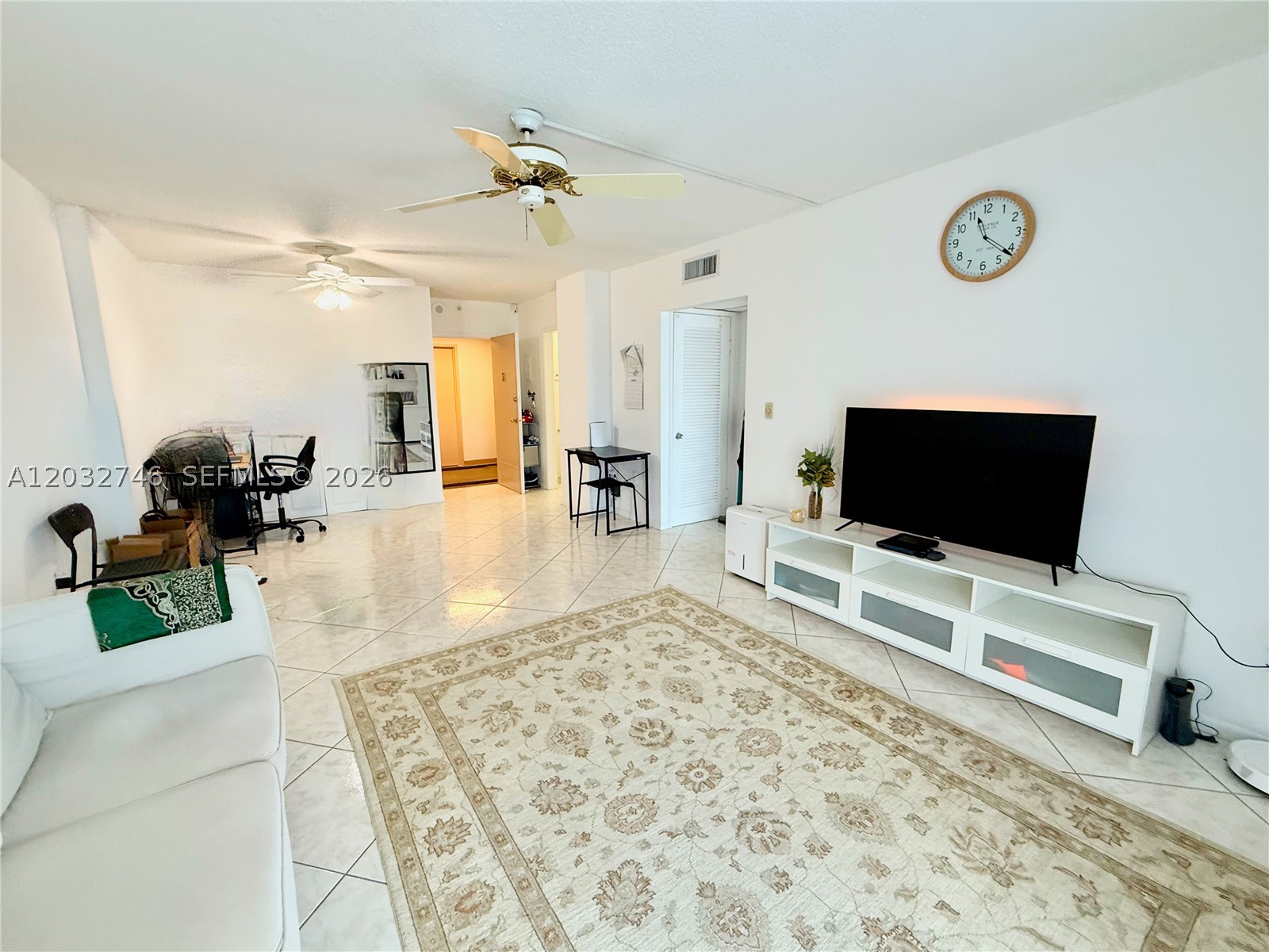 400 Kings Point Dr 309 Property Photo 4