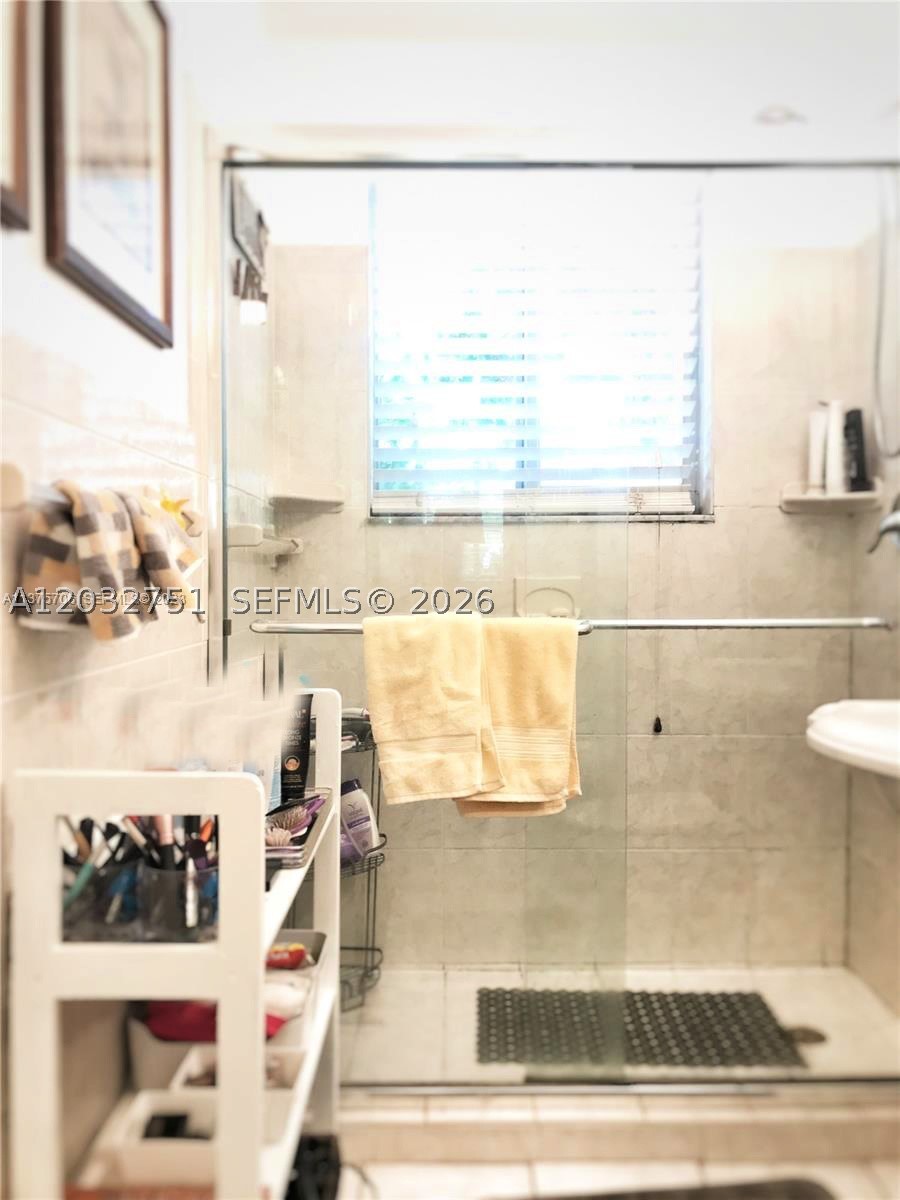 1840 James Ave 10 Property Photo 14