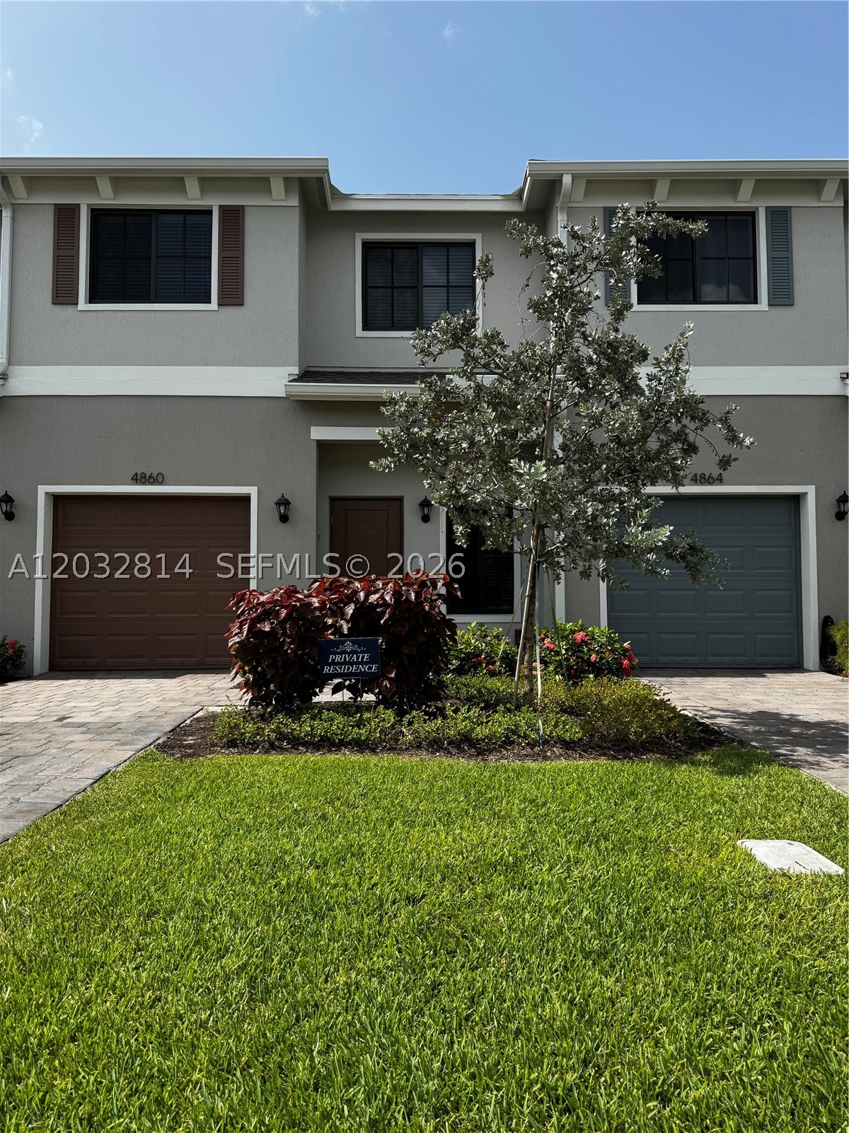 4860 Dillion St 4860 Property Photo 1