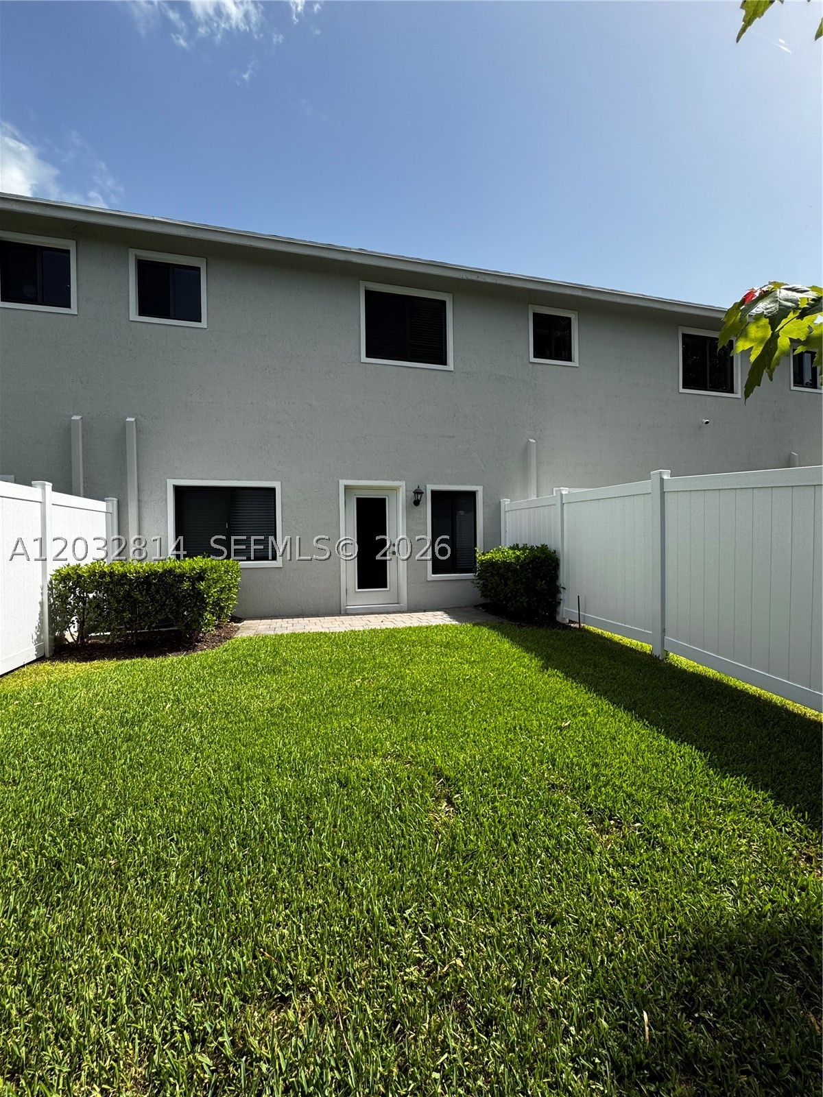 4860 Dillion St 4860 Property Photo 13