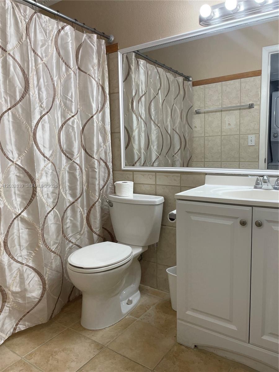 3871 N Carambola Cir N 2955 Property Photo 9