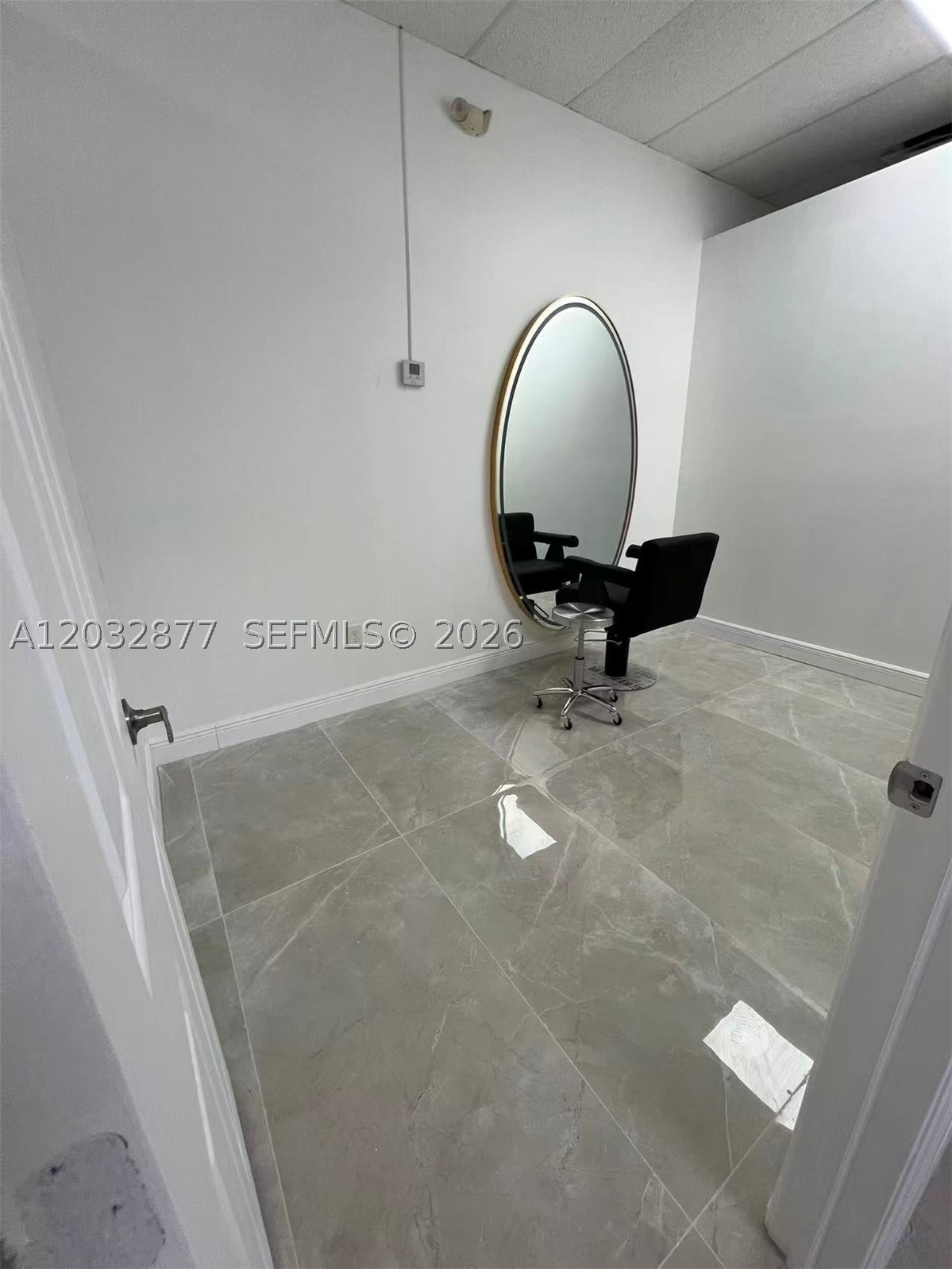 Stirling Rd Property Photo 8
