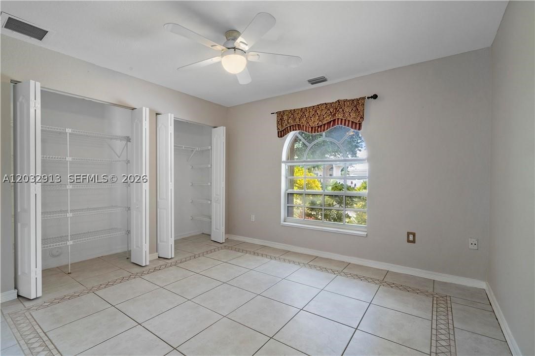 4999 Chardonnay Dr. Property Photo 17
