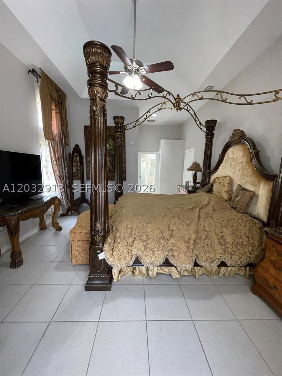 4999 Chardonnay Dr. Property Photo 23
