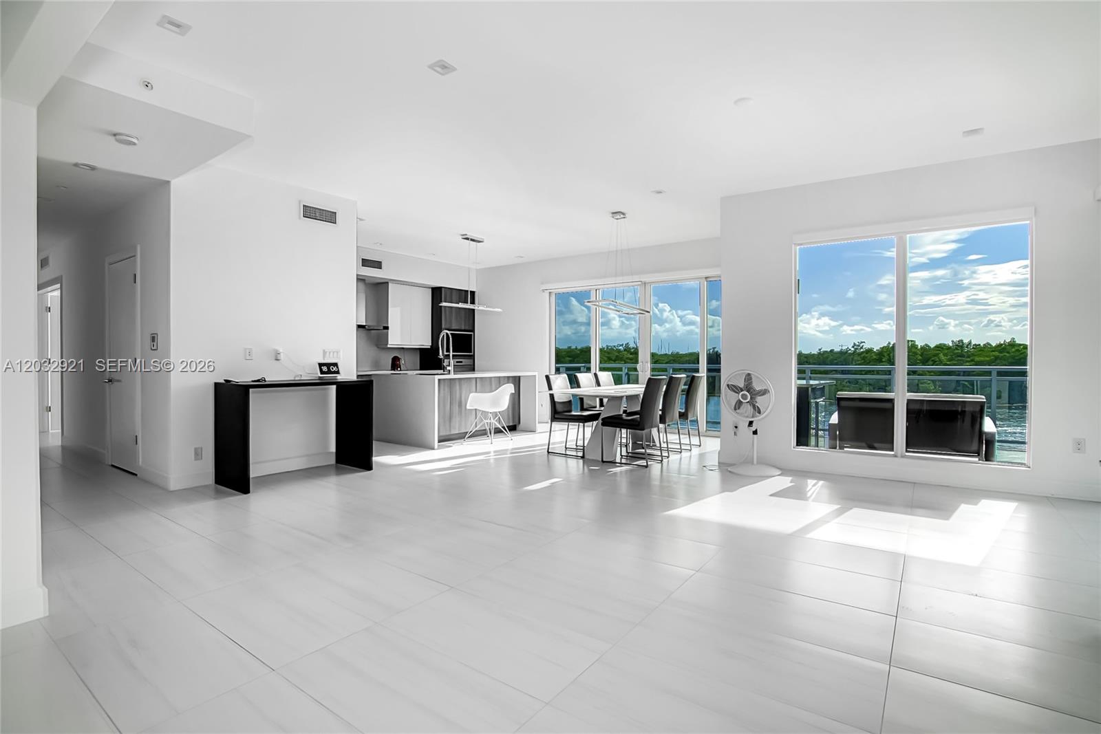 A12032921 Property Photo 9