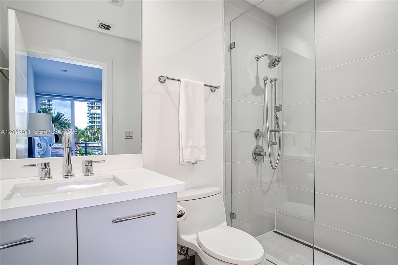 A12032921 Property Photo 34