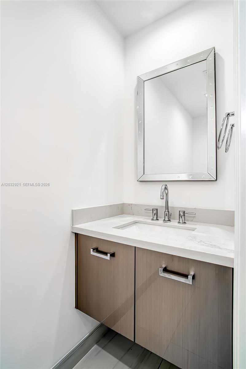 A12032921 Property Photo 39